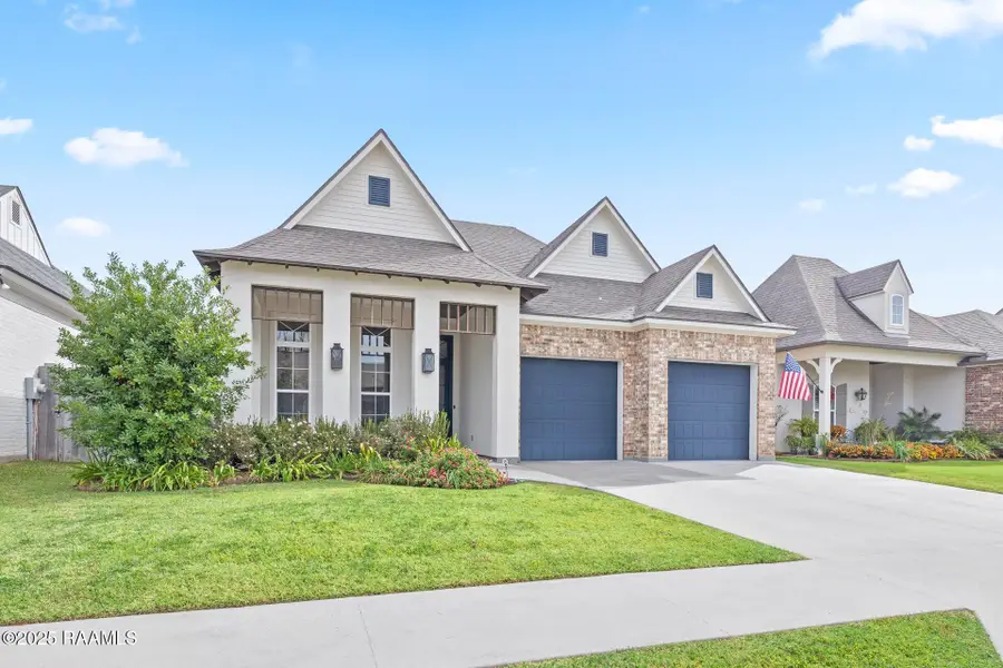 407 Channel Drive, Broussard, LA 70518 - Image #2