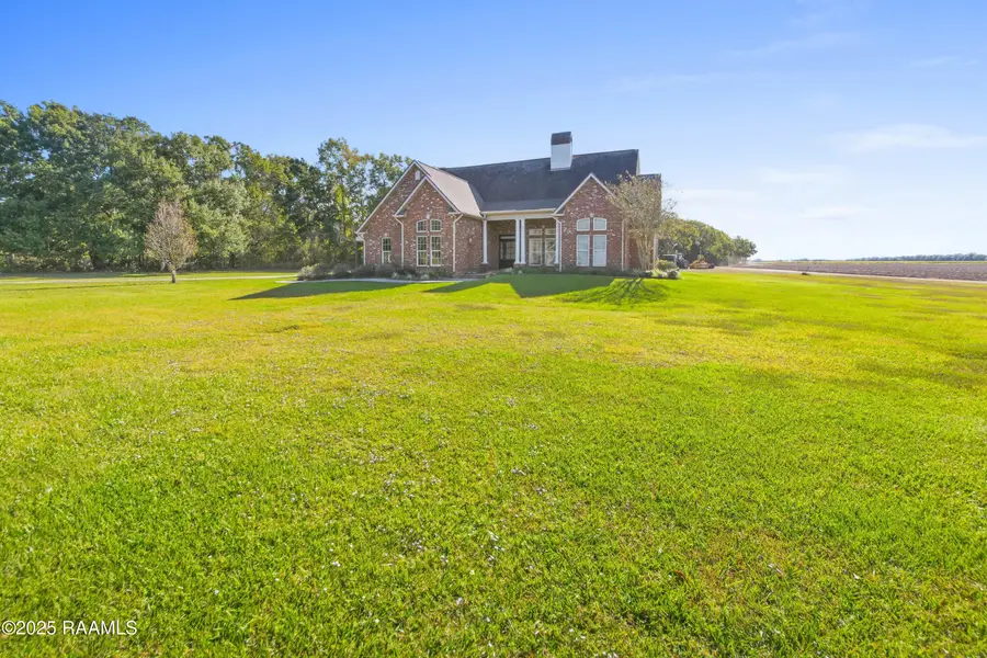 10219 Jefferson Island Road, New Iberia, LA 70560 - Image #2