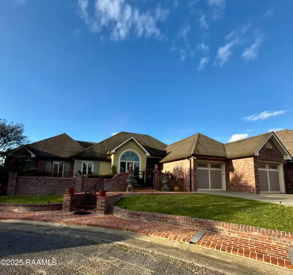 12 Steamboat Bnd Boulevard, New Iberia, LA 70563