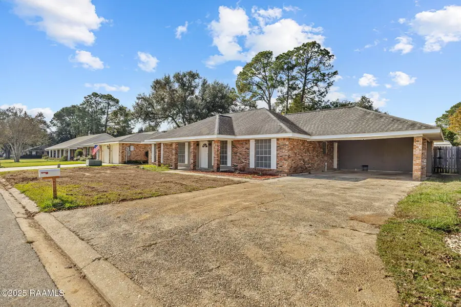 216 Orgeron Drive, Lafayette, LA 70506 - Image #3