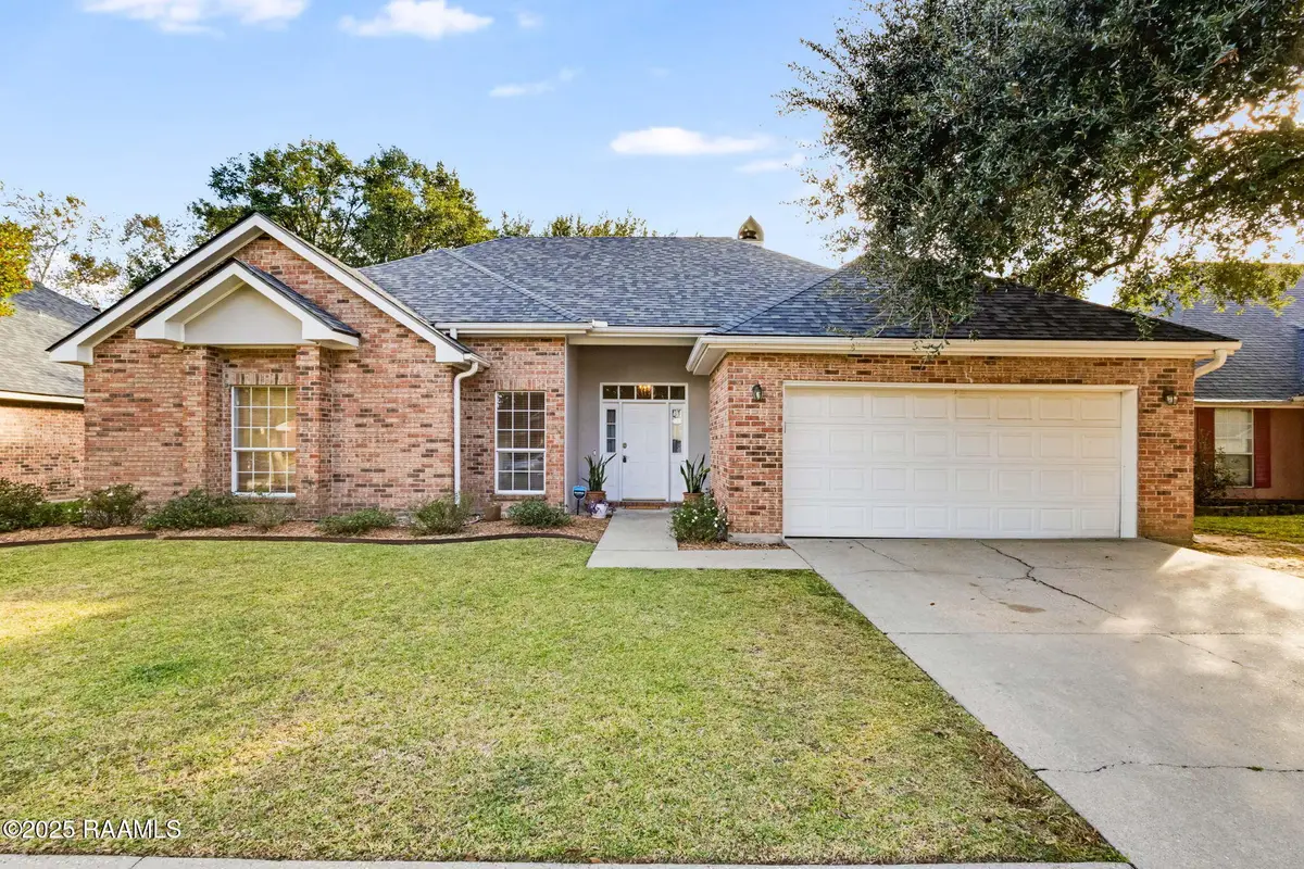 106 Doncaster Circle, Youngsville, LA 70592 - Image #1