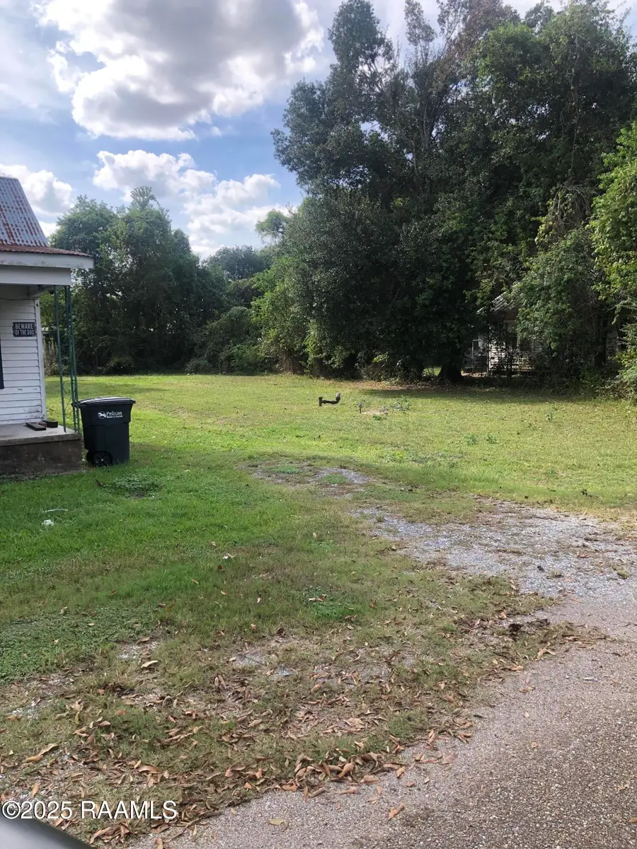 813 Agnes Street, New Iberia, LA 70560 - Image #2