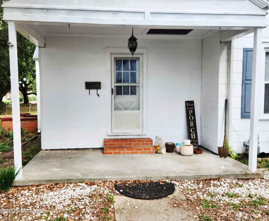 230 Druilhet Street, Jeanerette, LA 70544 - Image #3