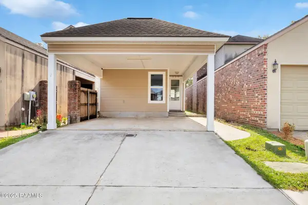 335 Chimney Rock Boulevard, Lafayette, LA 70508