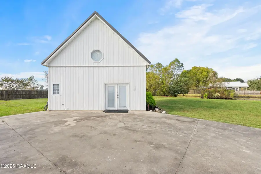 1040 Ray Lane, Breaux Bridge, LA 70517 - Image #2