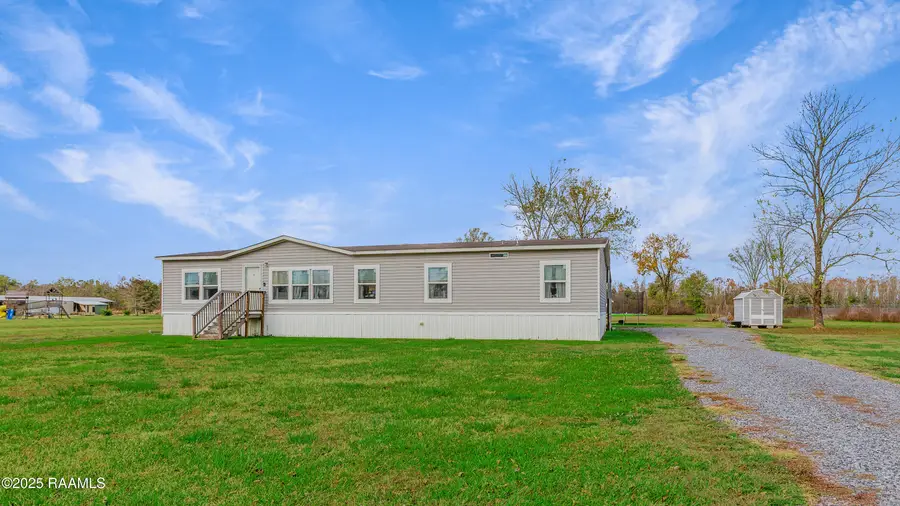 1206 Cypress Island Highway, Saint Martinville, LA 70582 - Image #3