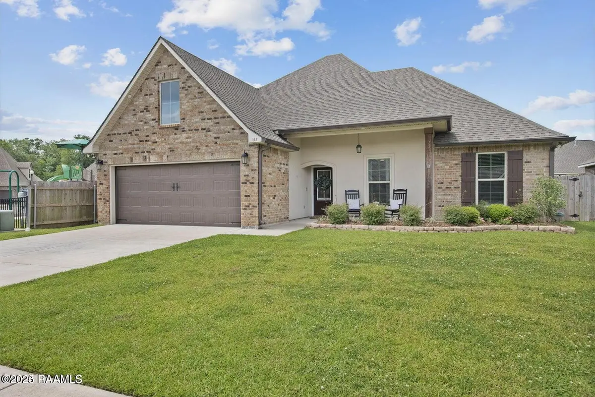 122 Chloe Street, Broussard, LA 70518 - Image #1