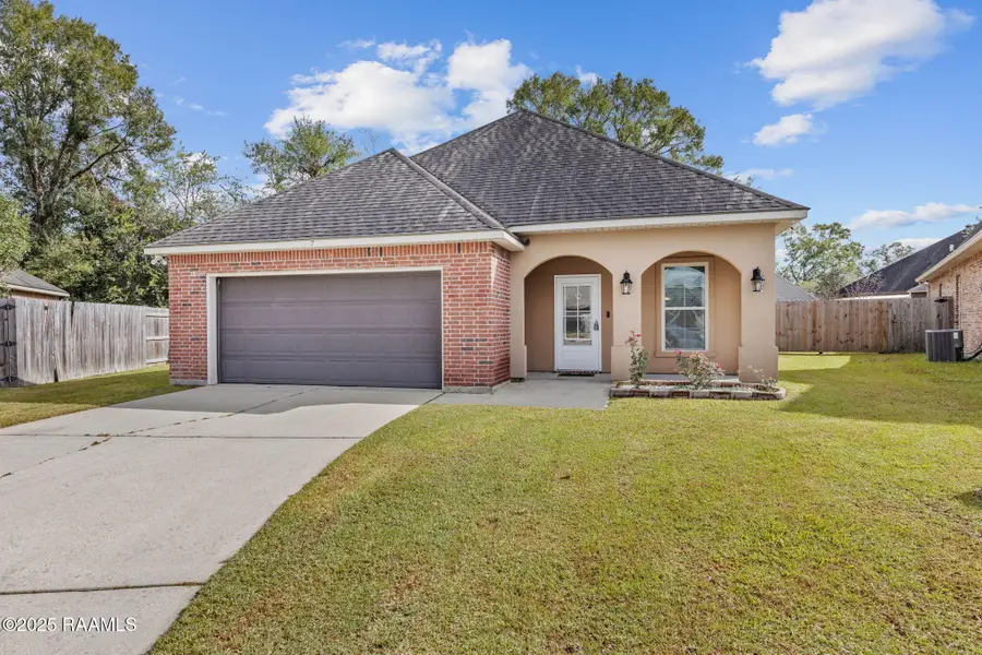 142 Kohen Luke Drive, Lafayette, LA 70506 - Image #2