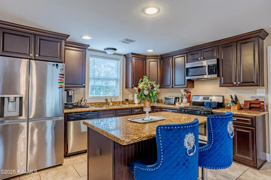 2814 W Willow Street, Scott, LA 70583 - Image #2