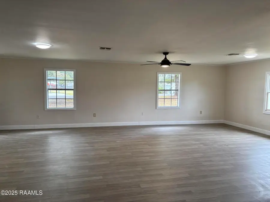 100 Fairway Drive, Lafayette, LA 70506 - Image #3