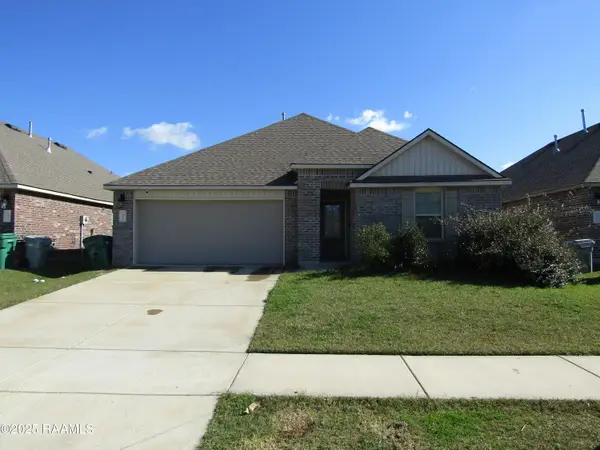 131 Broussard Hill Drive, Broussard, LA 70518