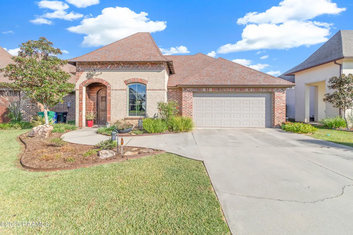 317 Cypress View Drive, Youngsville, LA 70592 - Image #1