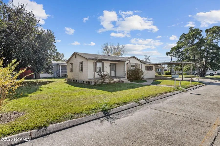 105 Aucoin Lane, Morgan City, LA 70380 - Image #3