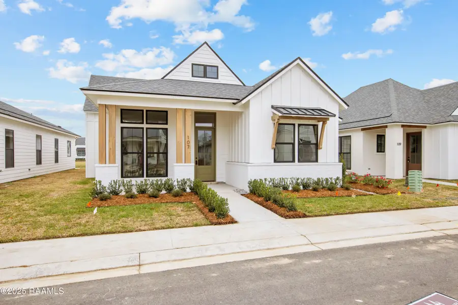 107 Wishing Well Drive, Broussard, LA 70518 - Image #2