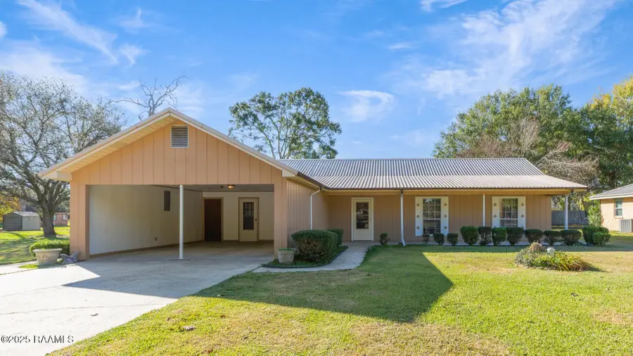 204 Stephanie Drive, Saint Martinville, LA 70582 - Image #3