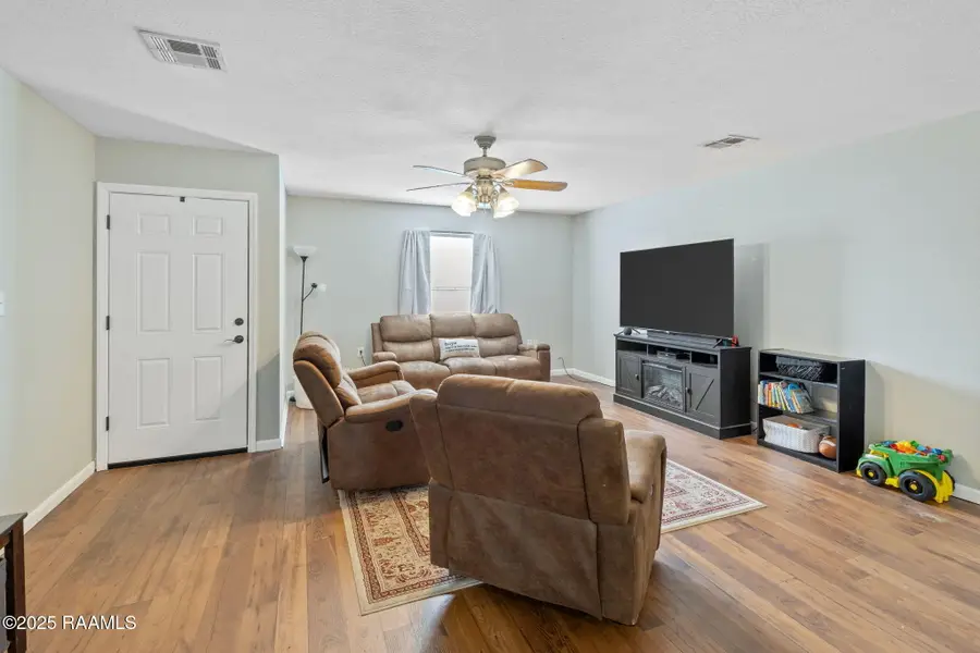 1306 Cathy Lane, Jennings, LA 70546 - Image #3