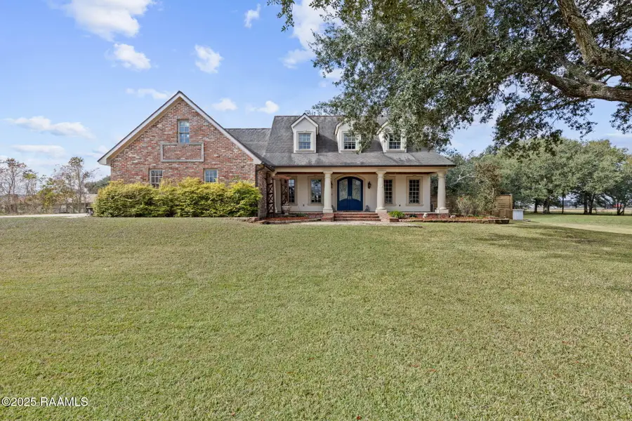 214 N Road, Erath, LA 70533 - Image #2