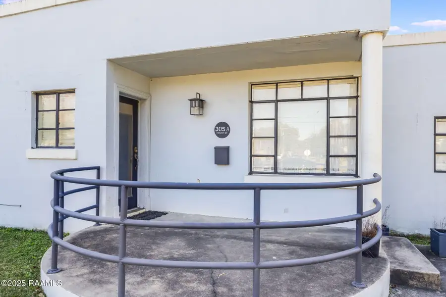 305a Henry Street, New Iberia, LA 70563 - Image #2