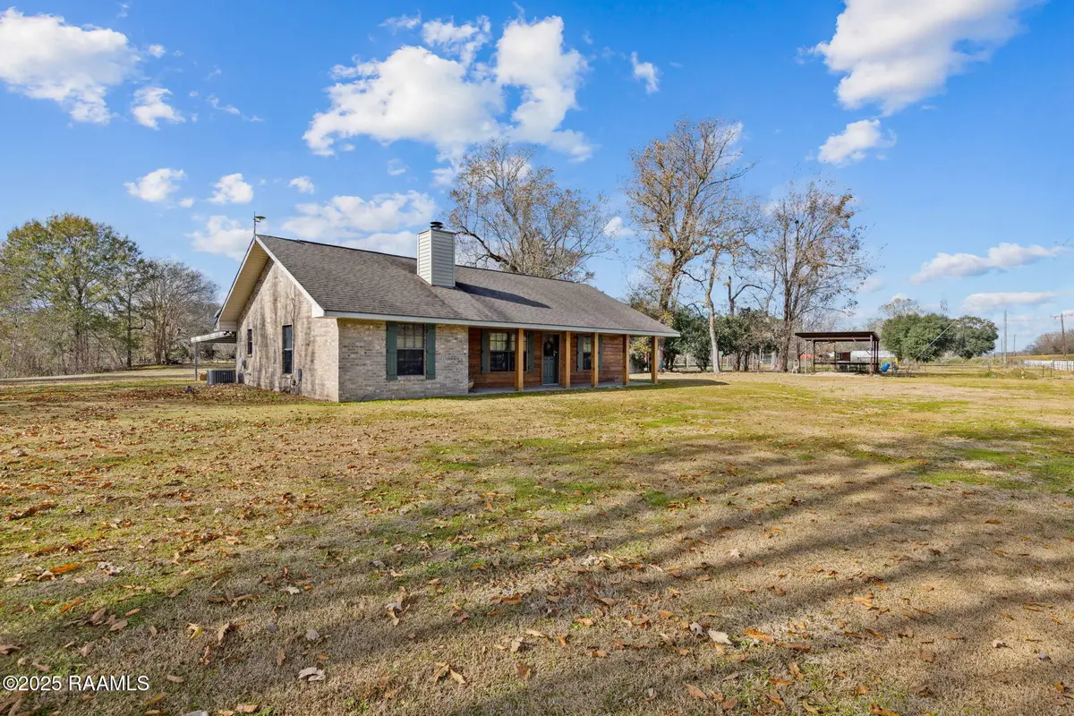 3283 W Atchafalaya Levee Road, Krotz Springs, LA 70750 - Image #1