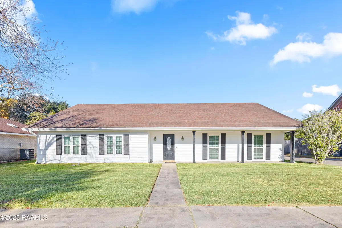 102 Kent Circle Circle, Lafayette, LA 70508 - Image #1