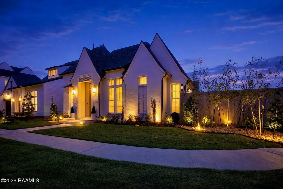 211 Crossbill Drive, Lafayette, LA 70508 - Image #1