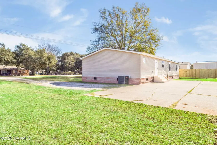 624 Chemin Metairie Road, Youngsville, LA 70592 - Image #3