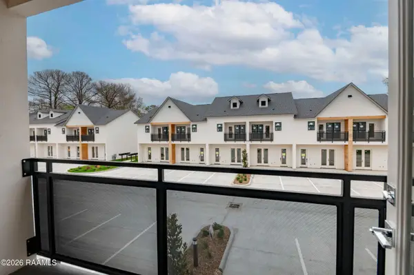 1510 Kaliste Saloom Road #406, Lafayette, LA 70508