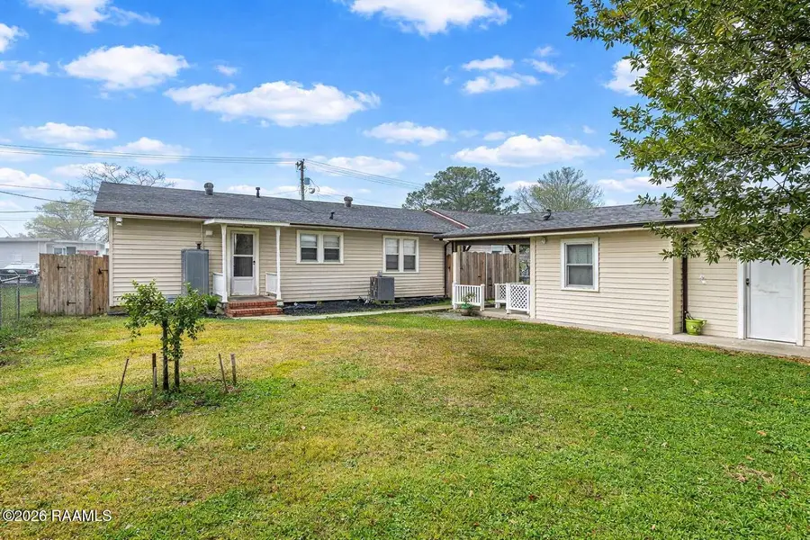602 Loraine Street, Abbeville, LA 70510 - Image #2