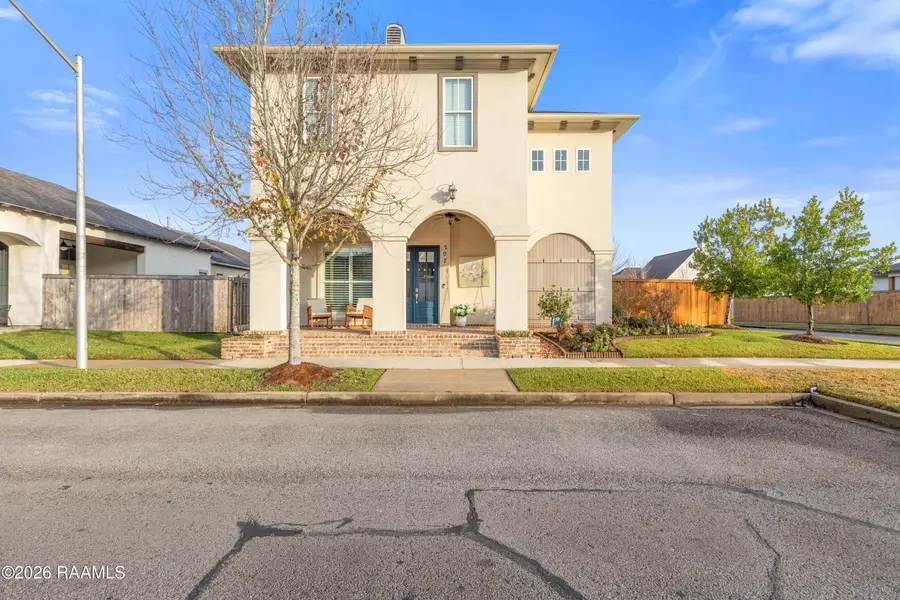 207 Flores Court, Lafayette, LA 70507 - Image #2