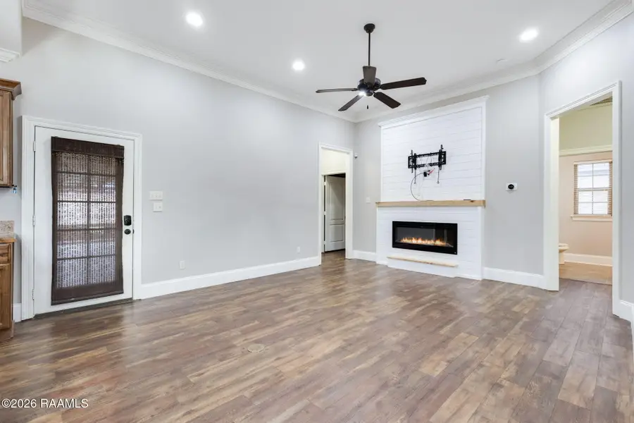 305 Valley View Street, New Iberia, LA 70563 - Image #3