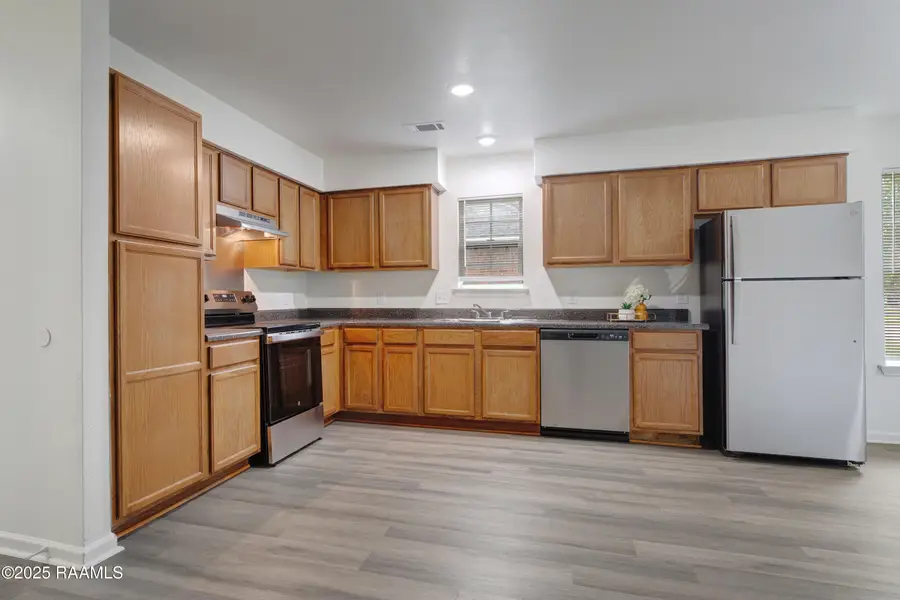 907 West End Drive, New Iberia, LA 70560 - Image #2
