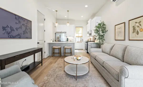 216 Steiner Oaks, Lafayette, LA 70508