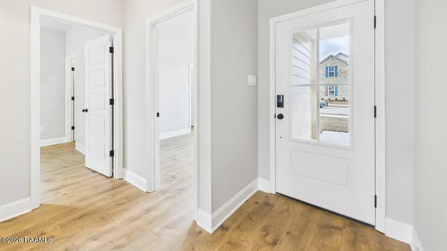 119 Belle Lake Drive, Lafayette, LA 70506 - Image #2