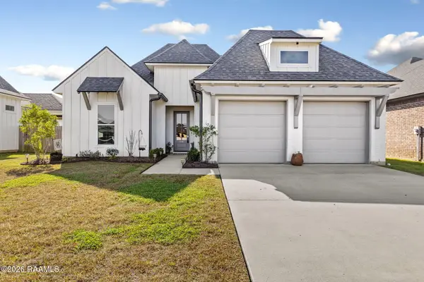 426 Sandy Bay Drive, Broussard, LA 70518