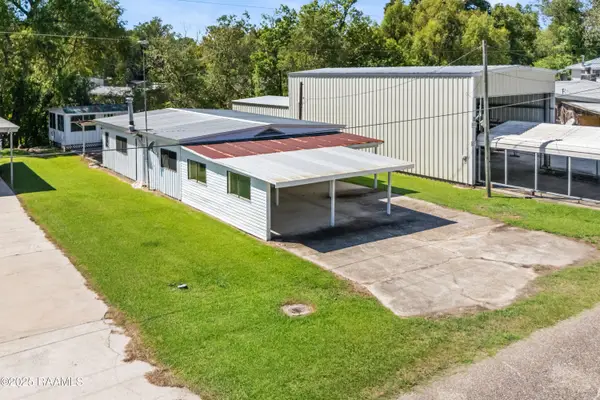 1044 Jean Lafitte Street, Breaux Bridge, LA 70517