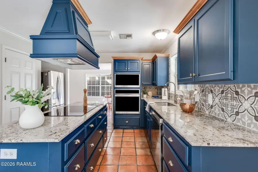 108 Mountainside Drive, Lafayette, LA 70503 - Image #2