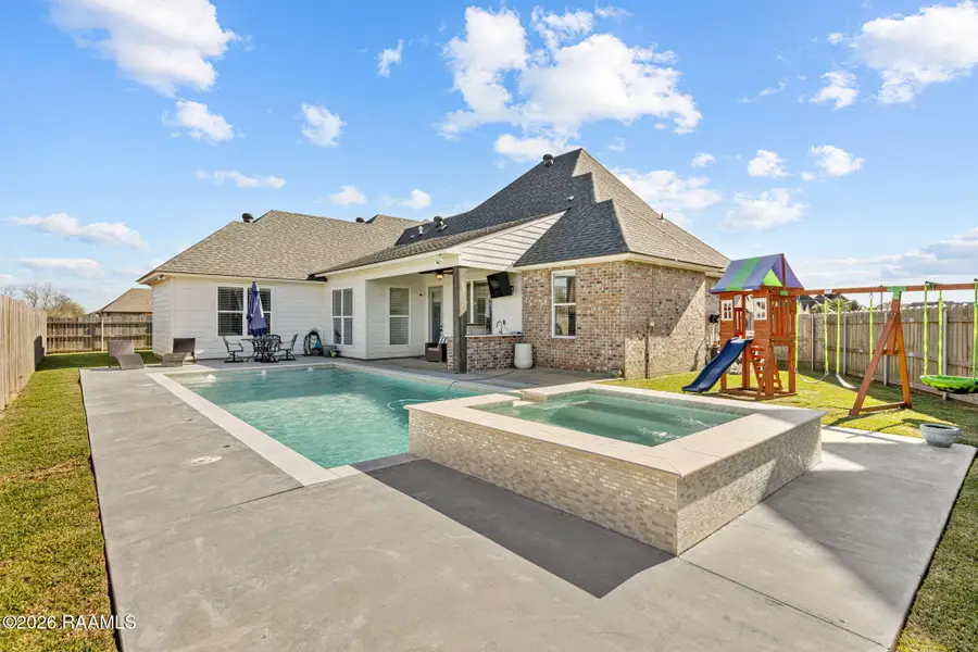 115 Coco Palm Court, Youngsville, LA 70592 - Image #2