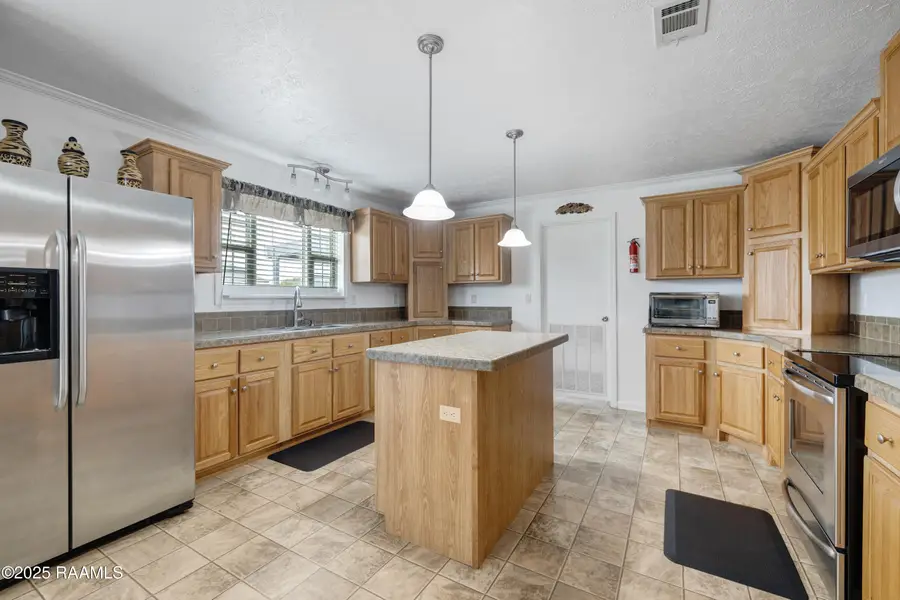 261 St Christopher Avenue, Opelousas, LA 70570 - Image #3