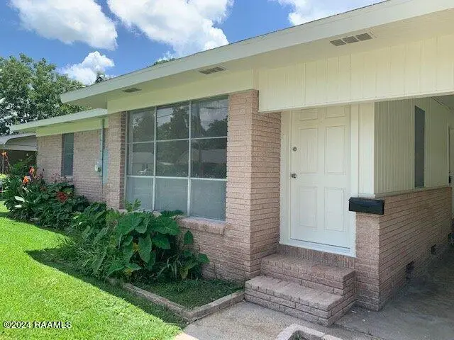1001 Bank Avenue, New Iberia, LA 70560 - #2