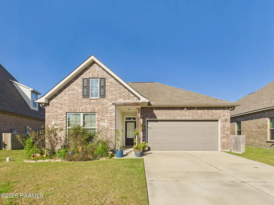 303 Valcour Place, Youngsville, LA 70592 - Image #2
