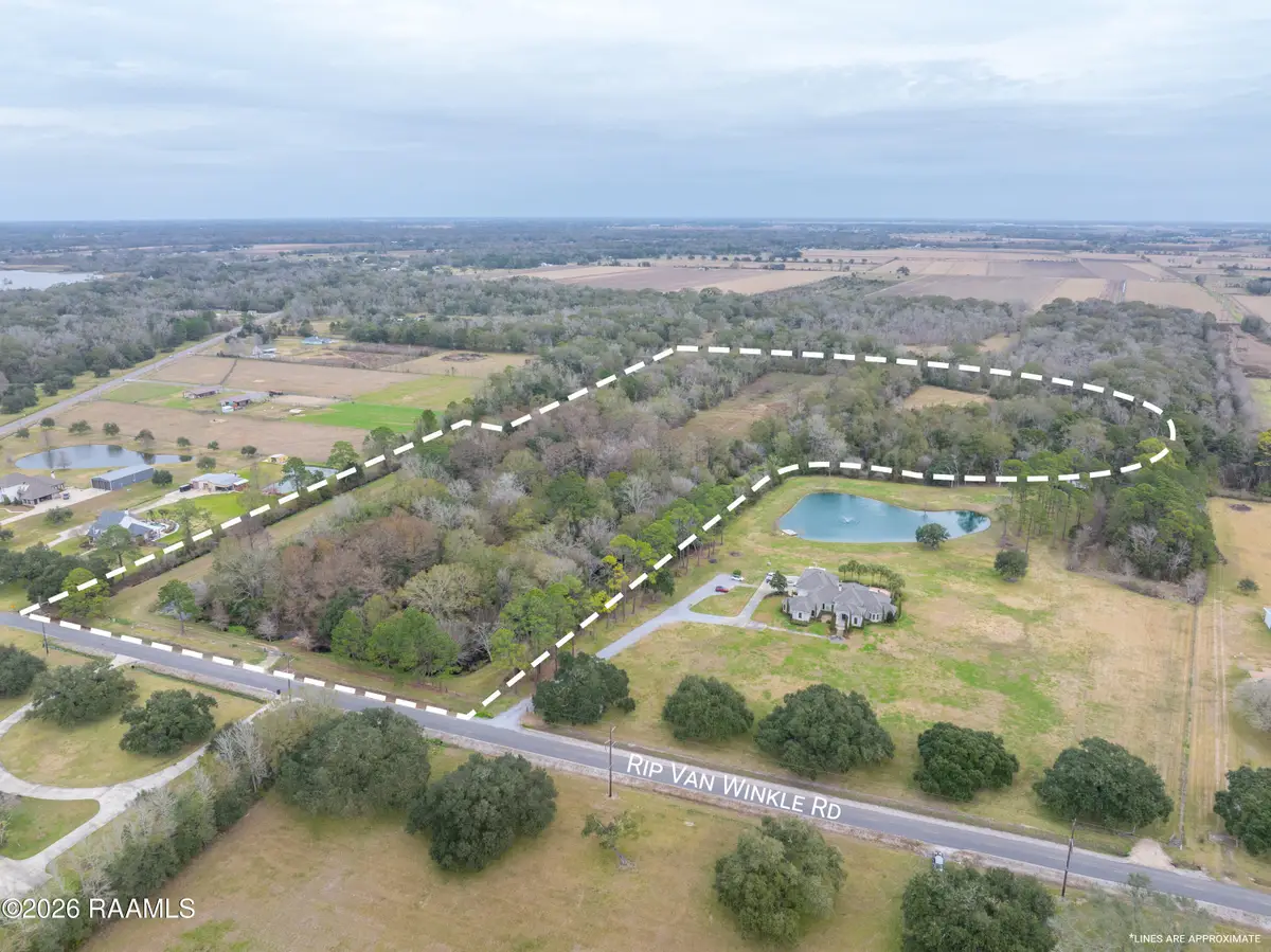 5114 Rip Van Winkle Road, New Iberia, LA 70560 - Image #1