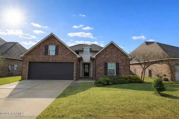 124 Raven Cliff Lane, Broussard, LA 70518