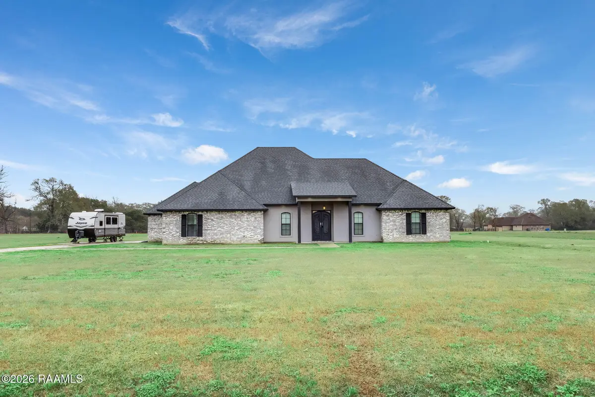 176 Wagon Trail Drive, Opelousas, LA 70570 - Image #1