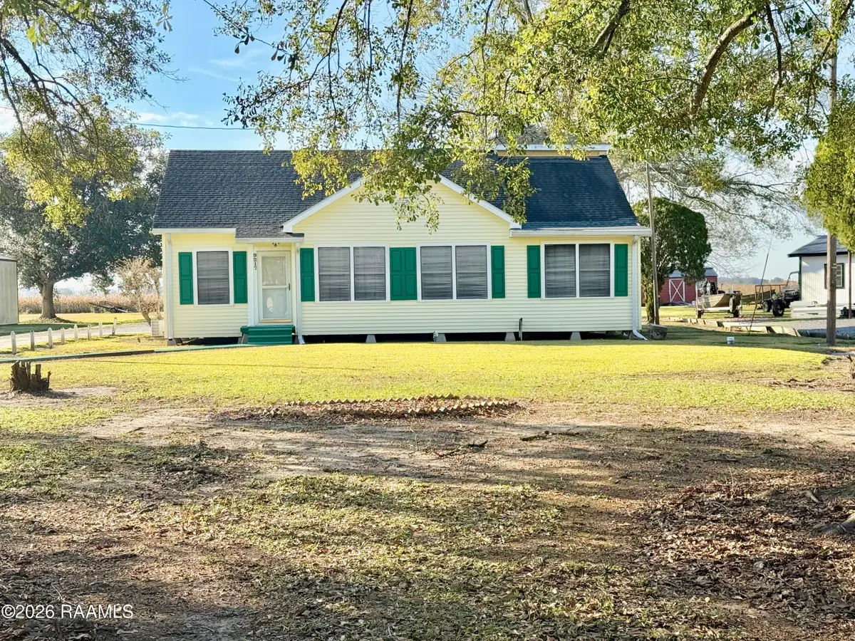 9217 Harold Landry Road, New Iberia, LA 70563 - Image #1