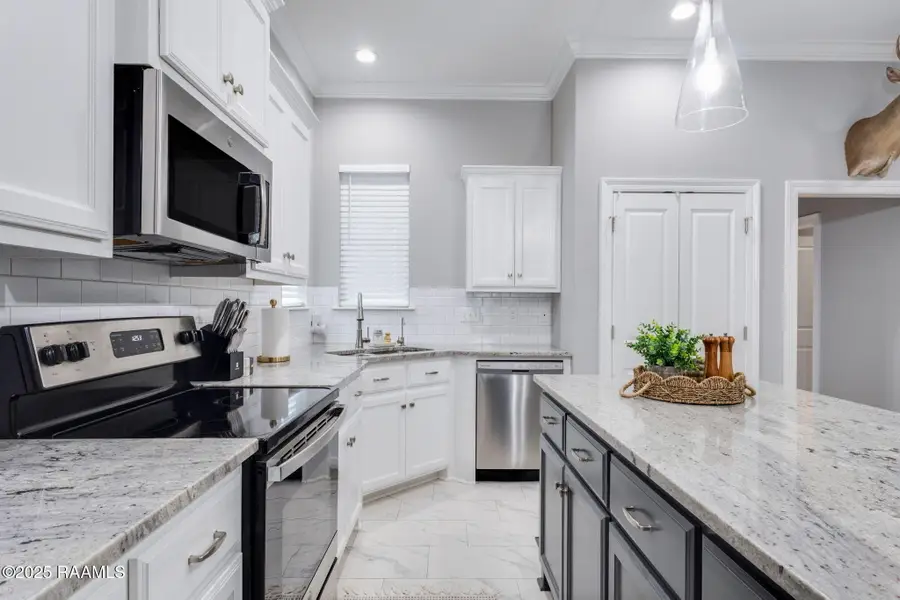 311 Adry Lane, Youngsville, LA 70592 - Image #3