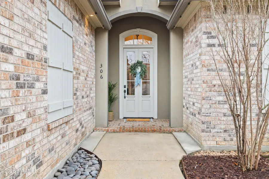 306 Flora Springs Drive, Broussard, LA 70518 - Image #2