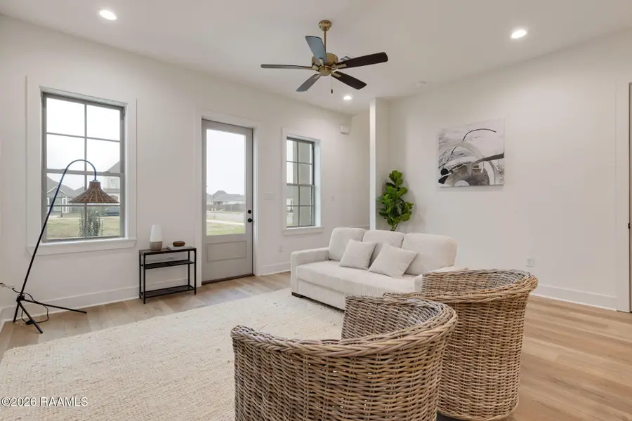 315 Sandstone Avenue #205, Scott, LA 70583 - Image #2