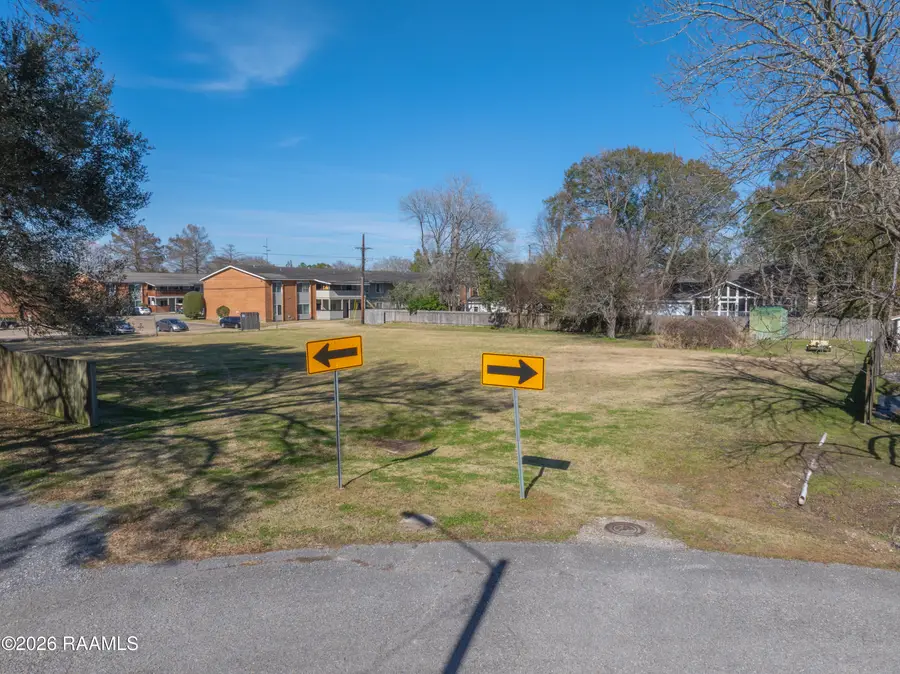 218 Delphine Street, Lafayette, LA 70506 - Image #2