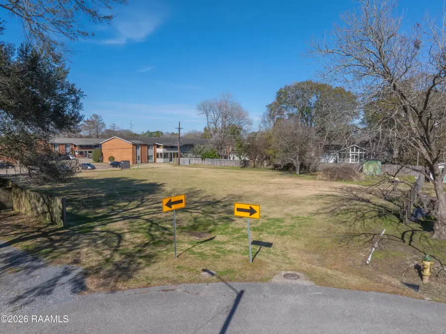 218 Delphine Street, Lafayette, LA 70506 - Image #3