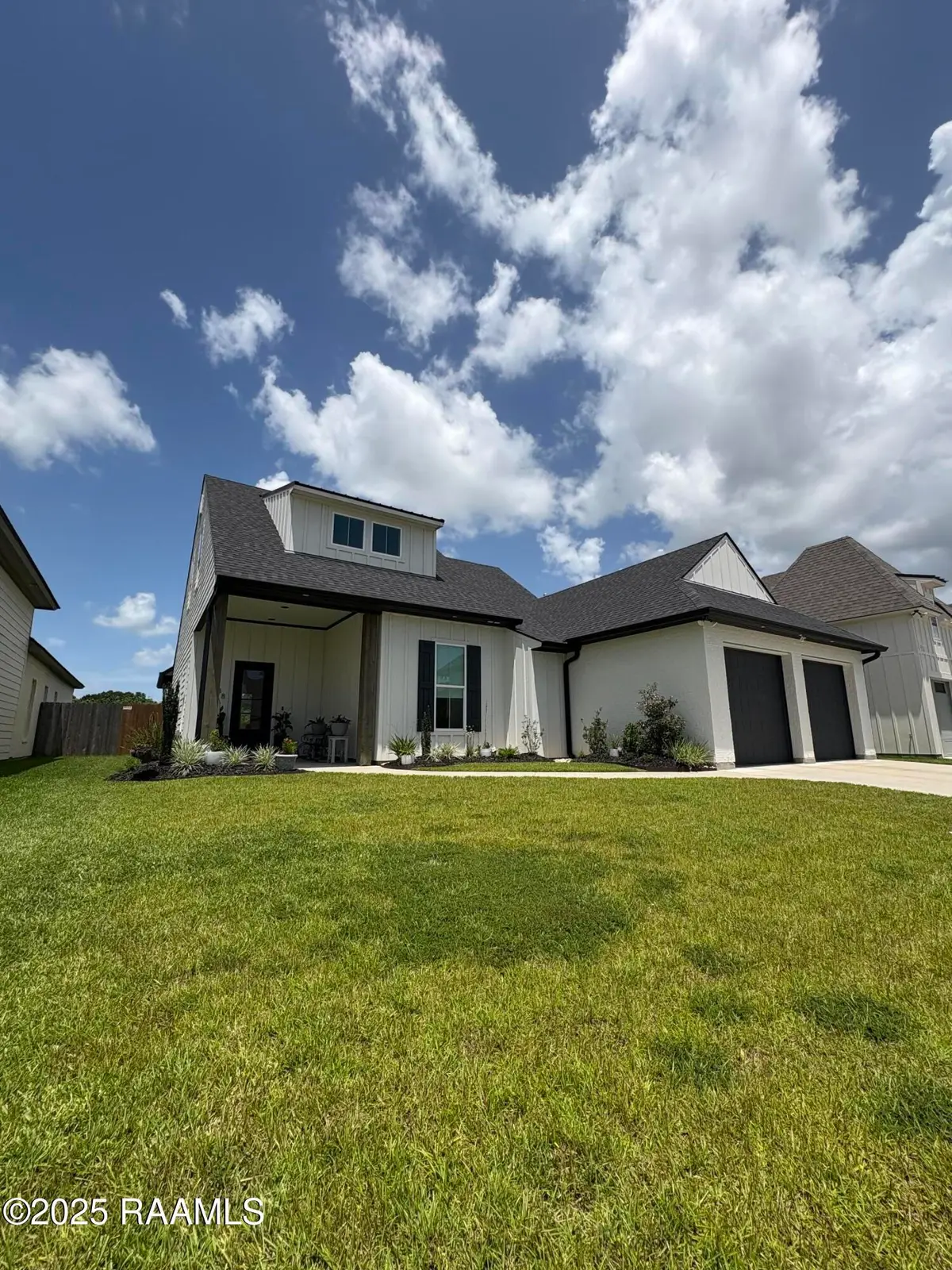 138 Cape Town Avenue, Youngsville, LA 70592 - Image #1